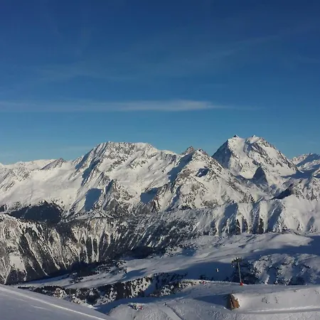 Апартаменты Superbe En Skis Aux Pieds